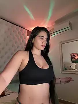 ZarahEvans on StripChat 