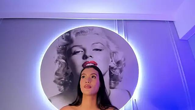 zoe_rivera on StripChat 