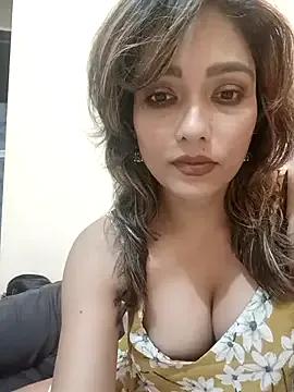 zoyarathore on StripChat